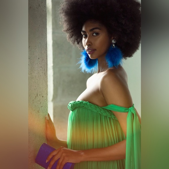 Ranjana Khan cobalt pom marabou feather earrings - Picture 11 of 12